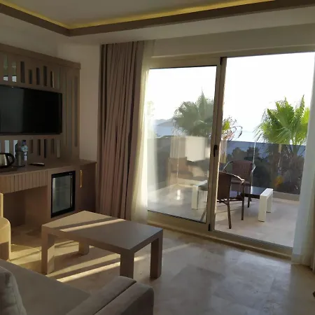Hotel Sestra 2*