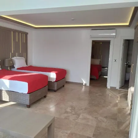 Otel Sestra 2*